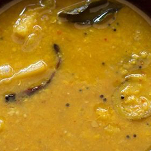 Kathirikai Sambar